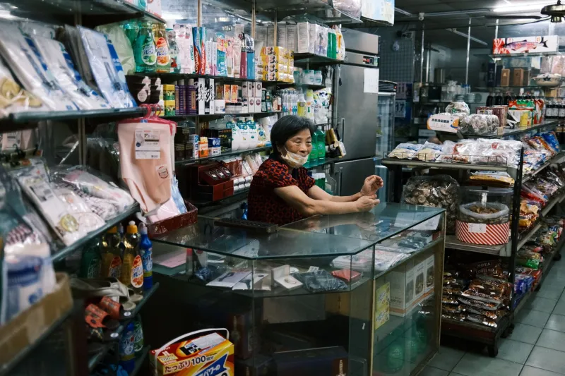 The Compassionate Approach: How to Buy Stock Directly From Closing UK Retailers Before the Administrators Arrive