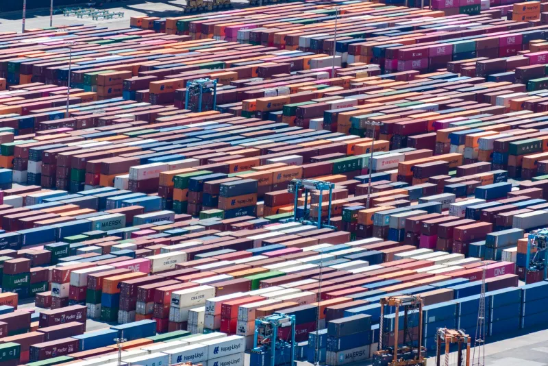 Container Lottery: Mining Gold from Britain's Abandoned Port Freight Auctions